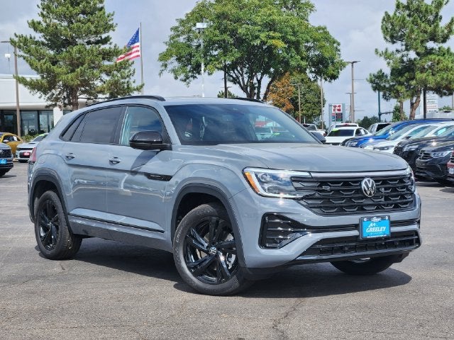2026 Volkswagen Atlas Cross Sport 2.0T SEL R-Line Black