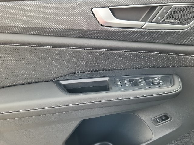 2026 Volkswagen Atlas Cross Sport SEL Premium R-Line