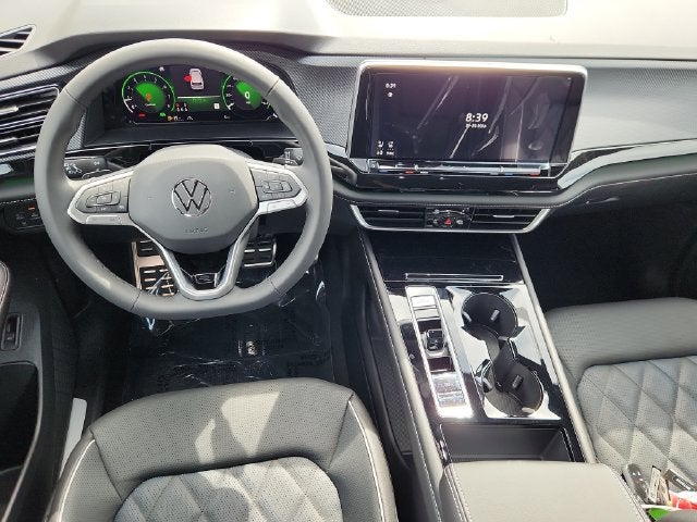 2026 Volkswagen Atlas Cross Sport SEL Premium R-Line