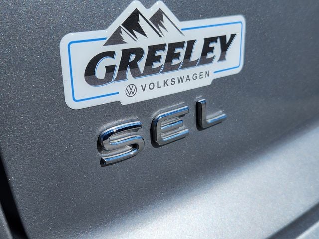 2024 Volkswagen Atlas Cross Sport 2.0T SEL Premium R-Line