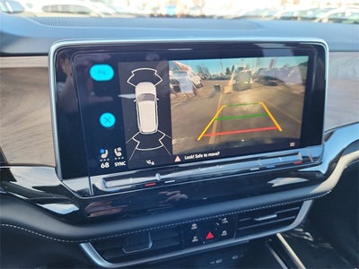 2025 Volkswagen Atlas 2.0T SE