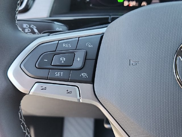 2026 Volkswagen Atlas Cross Sport SE w/Technology