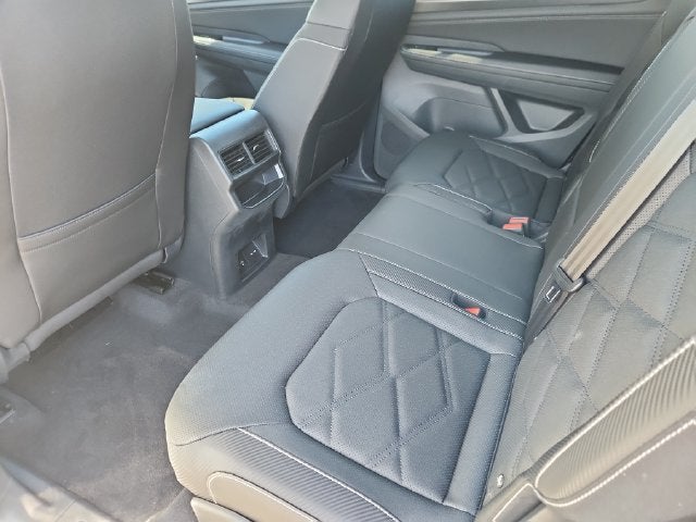2026 Volkswagen Atlas Cross Sport SE w/Technology