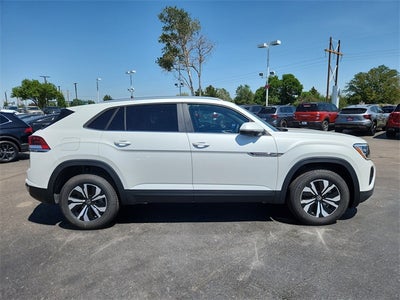 2026 Volkswagen Atlas Cross Sport 2.0T SE