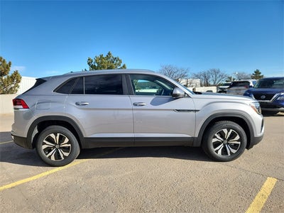 2026 Volkswagen Atlas Cross Sport 2.0T SE