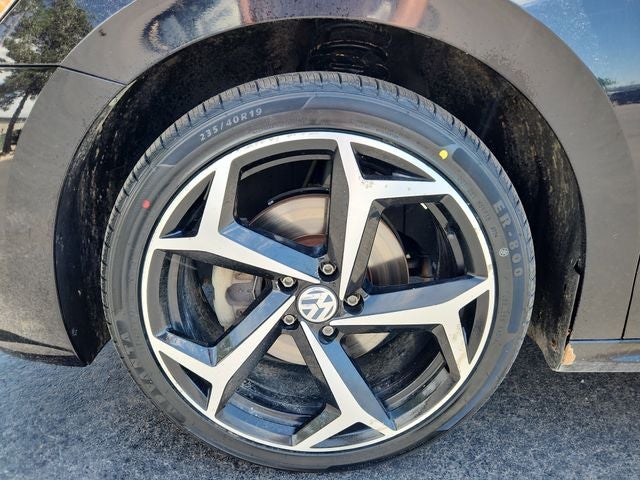 2020 Volkswagen Passat 2.0T R-Line