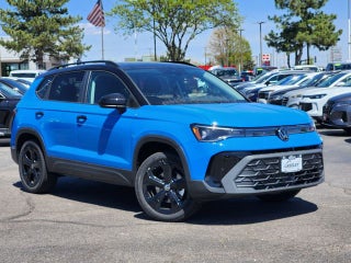 2026 Volkswagen Taos 1.5T SE Black