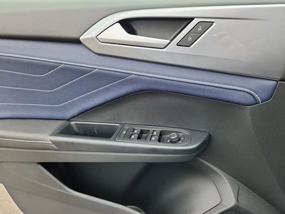 2026 Volkswagen Taos 1.5T SEL