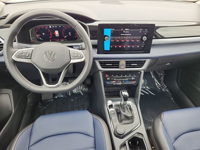 2026 Volkswagen Taos 1.5T SEL