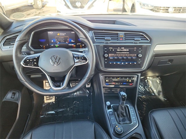 2022 Volkswagen Tiguan SE R-Line Black