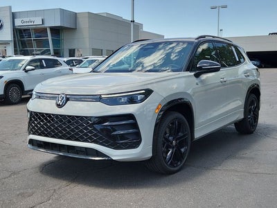 2026 Volkswagen Tiguan 2.0T SE R-Line Black