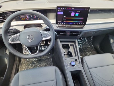 2026 Volkswagen Tiguan 2.0T SE R-Line Black