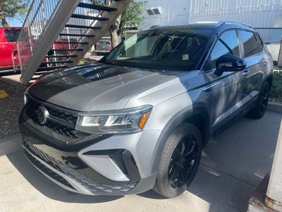 2023 Volkswagen Taos SE