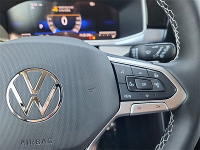 2025 Volkswagen Taos 1.5T SE