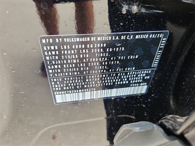 2025 Volkswagen Taos 1.5T SE