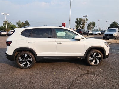 2025 Volkswagen Taos 1.5T SE