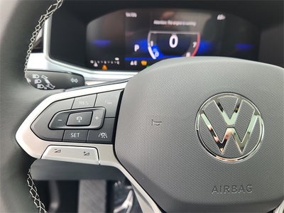 2025 Volkswagen Taos 1.5T SE