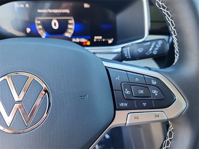 2025 Volkswagen Taos 1.5T SE