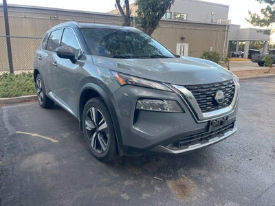 2022 Nissan Rogue SL