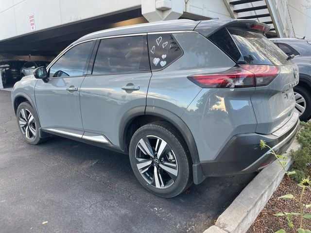 2022 Nissan Rogue SL