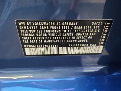 2025 Volkswagen Golf GTI 2.0T SE