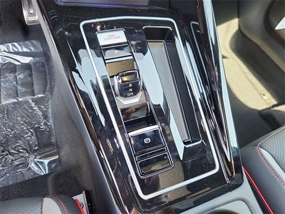 2025 Volkswagen Golf GTI 2.0T SE