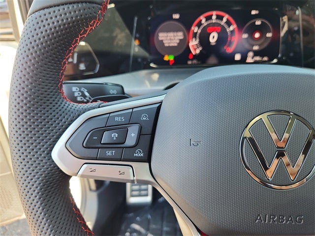 2025 Volkswagen Golf GTI 2.0T SE