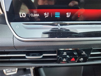 2025 Volkswagen Golf GTI 2.0T SE