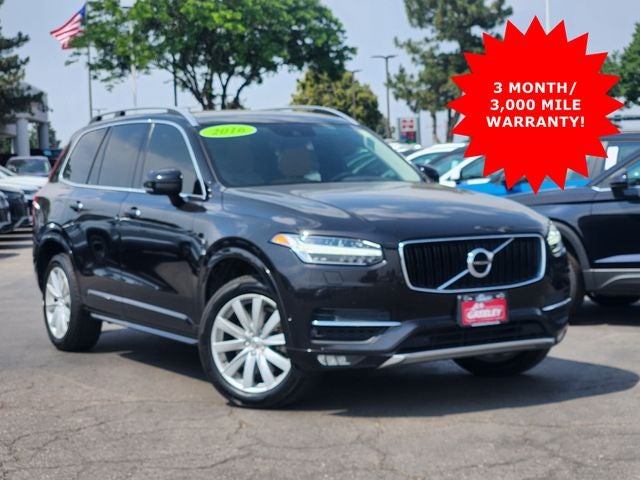 2016 Volvo XC90 T6 AWD Momentum's photo