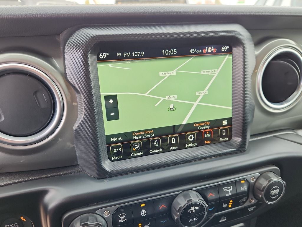 2022 Jeep Wrangler Unlimited Sahara 4x4