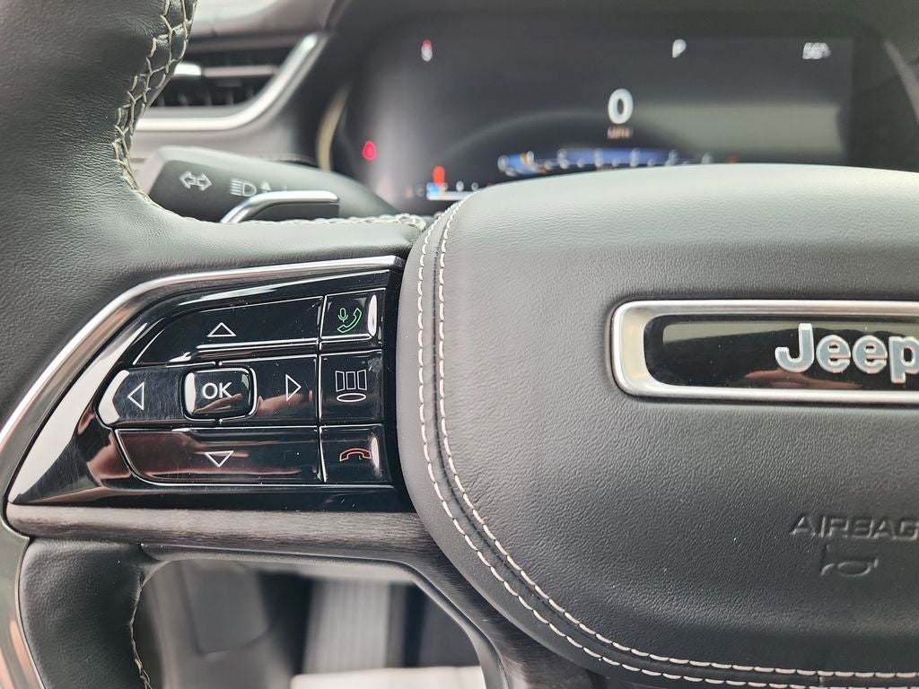 2022 Jeep Grand Cherokee L Overland 4x4