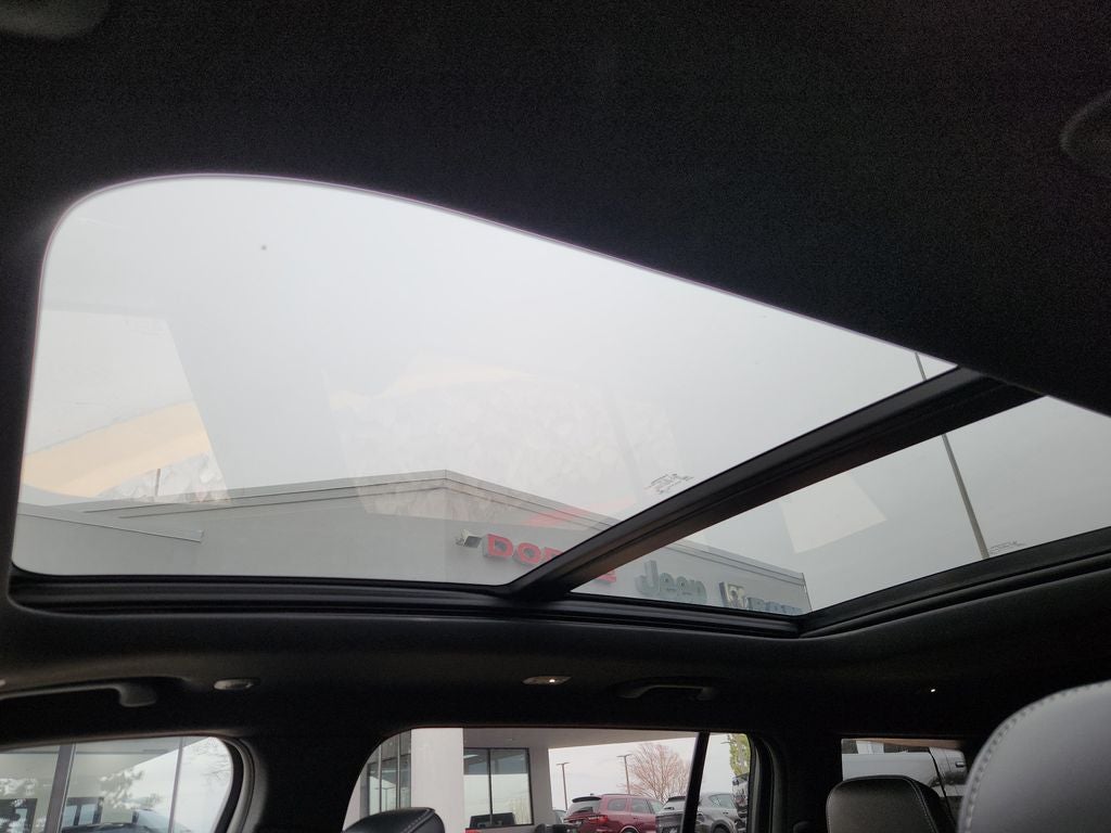 2022 Jeep Grand Cherokee L Overland 4x4