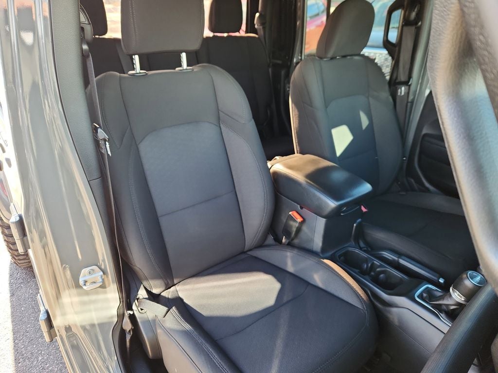 2023 Jeep Gladiator Willys 4x4