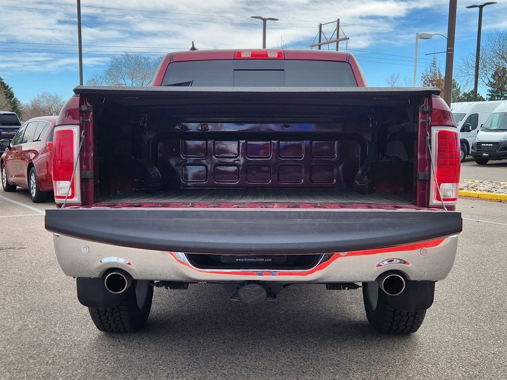 2018 RAM 1500 Laramie Crew Cab 4x4 5'7' Box