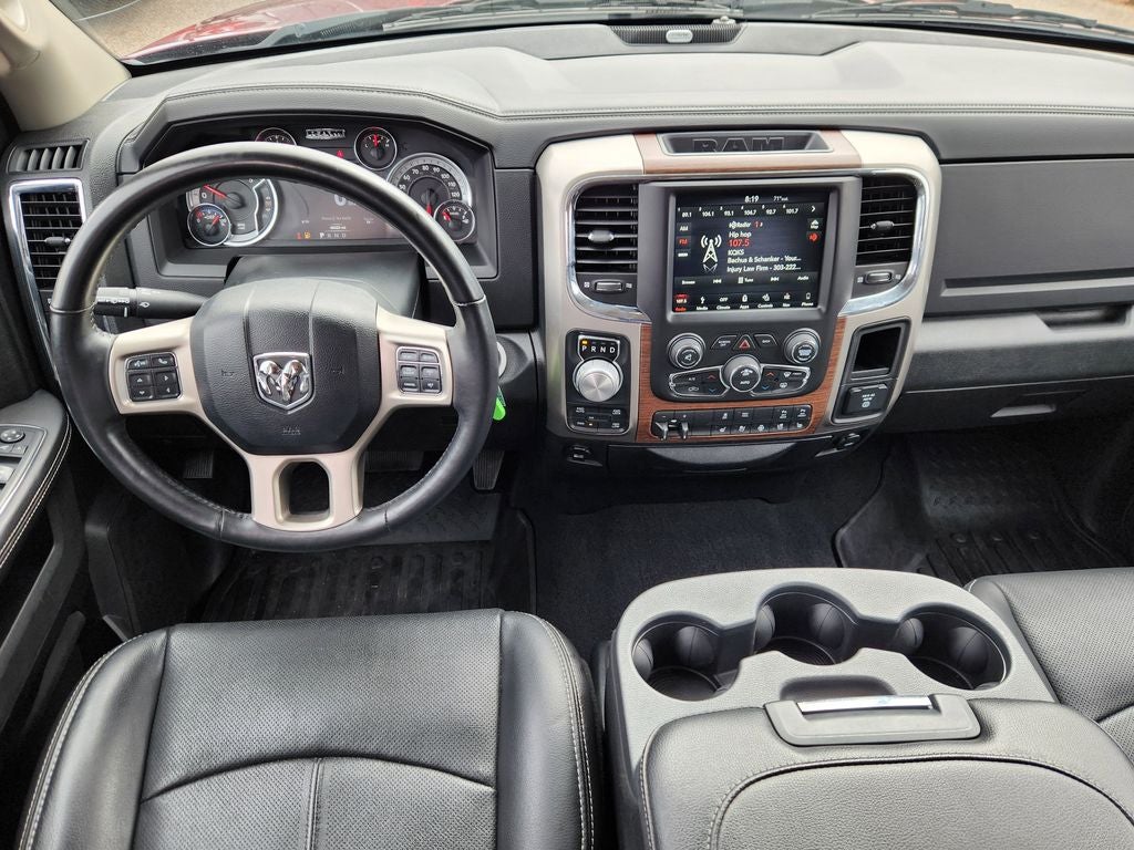 2018 RAM 1500 Laramie Crew Cab 4x4 5'7' Box