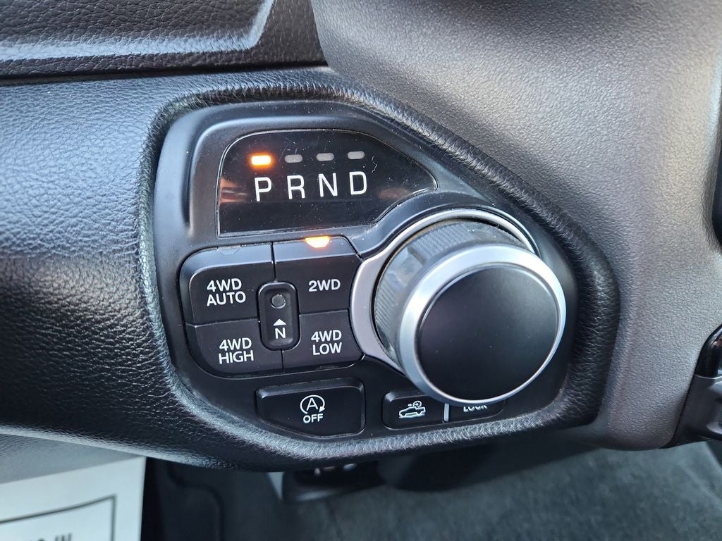 2023 RAM 1500 Big Horn Crew Cab 4x4 5'7' Box