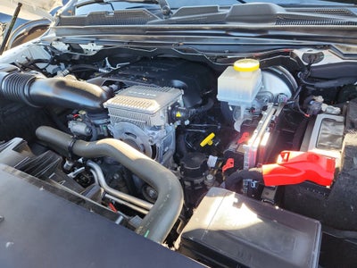 2021 RAM 1500 Laramie Crew Cab 4x4 5'7' Box