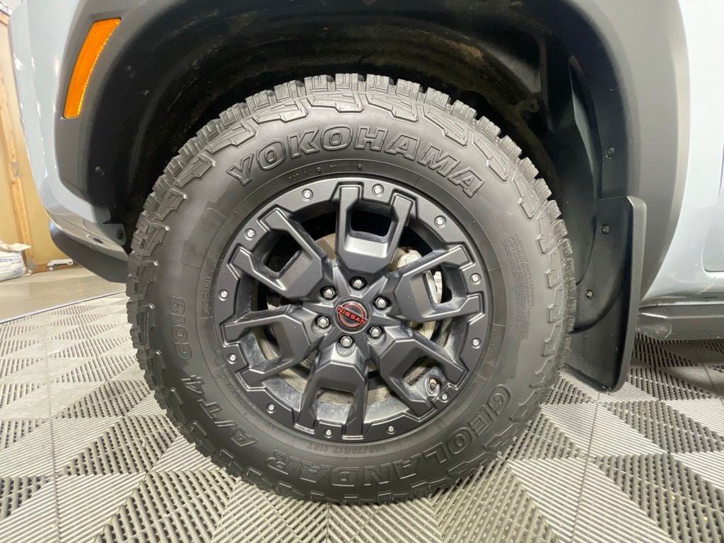 2023 Nissan Frontier Crew Cab PRO-4X 4x4