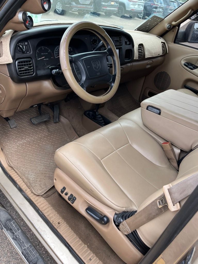 2002 Dodge Ram 2500 Base