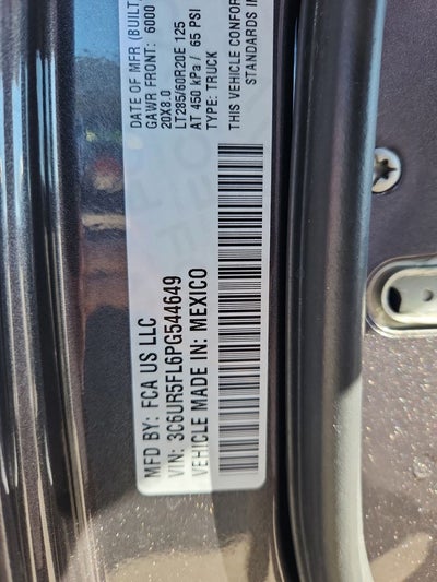 2023 RAM 2500 Laramie Crew Cab 4x4 6'4' Box