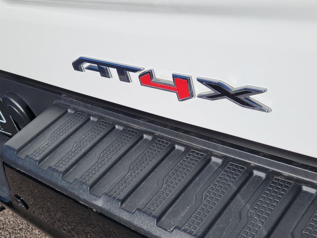 2024 GMC Sierra 1500 4WD Crew Cab Short Box AT4X