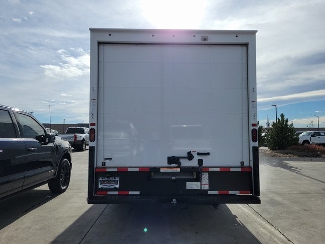 2024 Ford E-350SD Base Cutaway