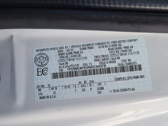 2022 Ford E-450SD Base