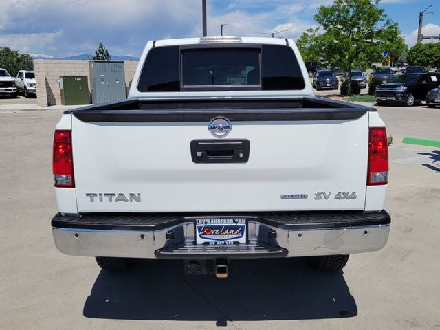 2015 Nissan Titan SV