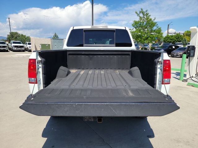 2015 Nissan Titan SV