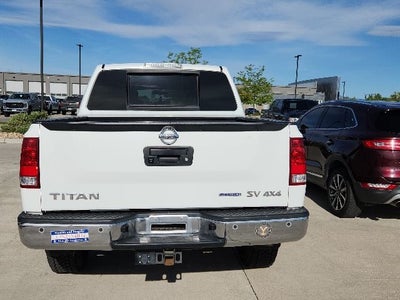 2015 Nissan Titan SV
