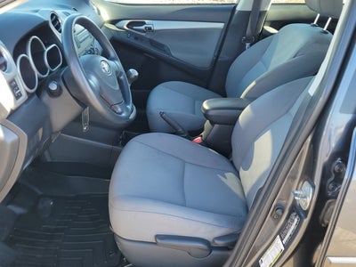 2009 Toyota Matrix Base