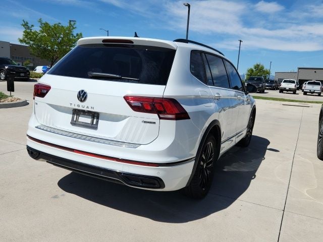 2022 Volkswagen Tiguan 2.0T SE R-Line Black