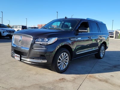 2023 Lincoln Navigator Standard