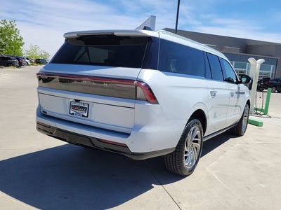 2025 Lincoln Navigator L Reserve